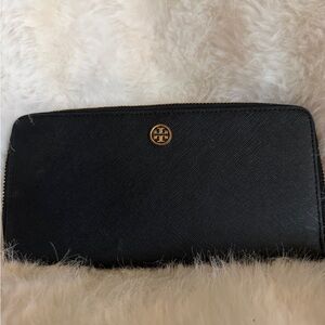 Tory Burch Black Leather Zip Wallet with Gold Logo